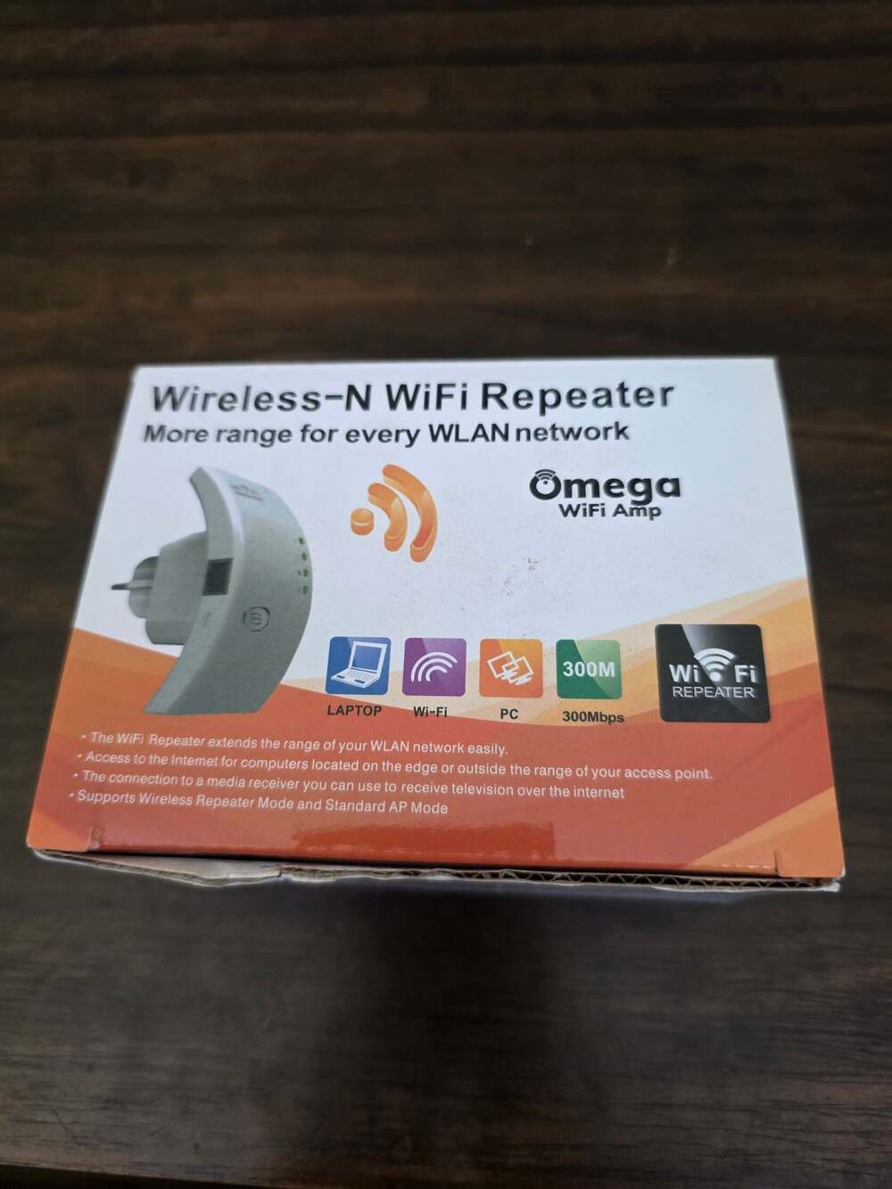 Omega WiFi Amp Wireless-N WiFi Repeater and Signal Extender